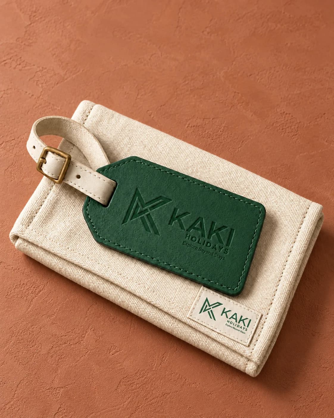 KAKI Holidays: Branding
